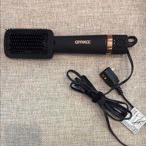 amika Double Agent 2-in-1 Straightening Blow Dryer Brush